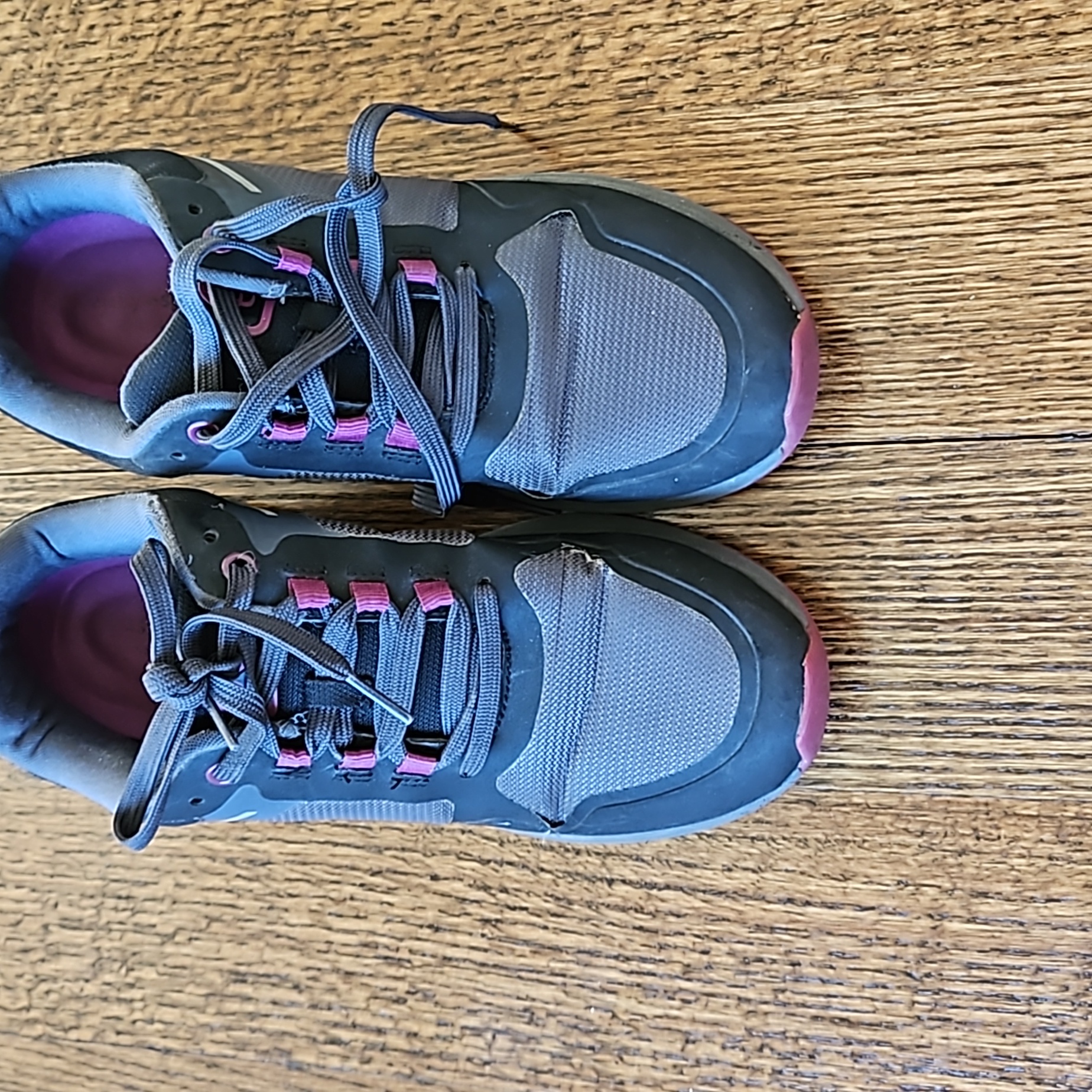Women Sneaker